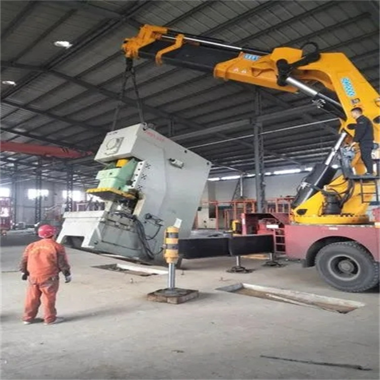 丽水80吨折臂吊车出租附近电话