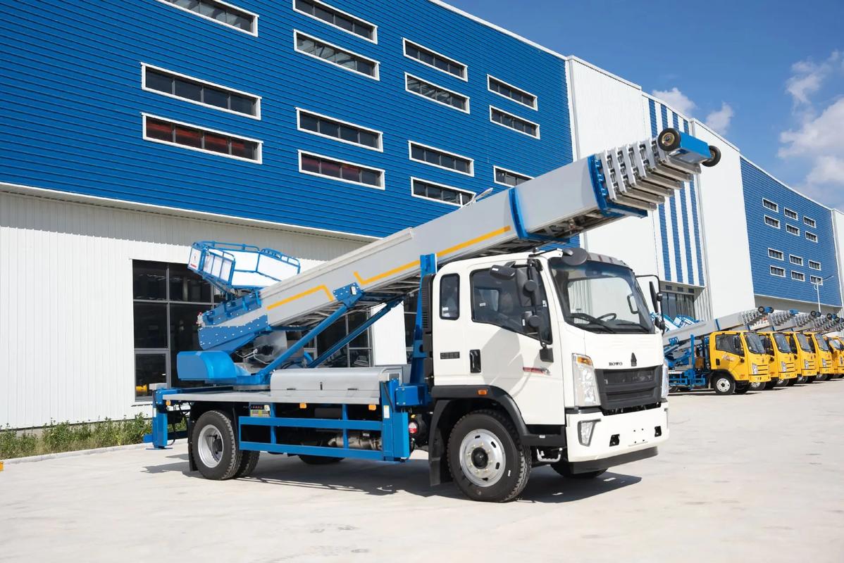 丽水出租云梯车高空作业车 建筑垃圾搬运